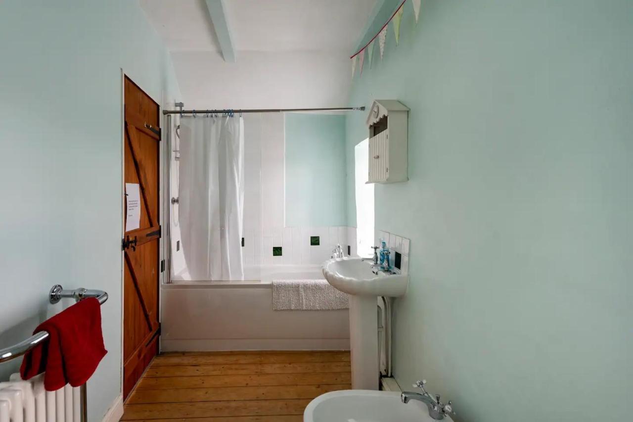 Llys Onnen - North Wales Holiday Cottage Mold Eksteriør bilde